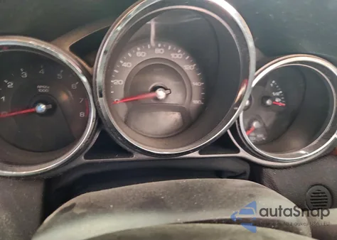 2011 Cadillac Cts Luxury Collection z USA, uszkodzony, nr VIN 1G6DH5EY4B0143741